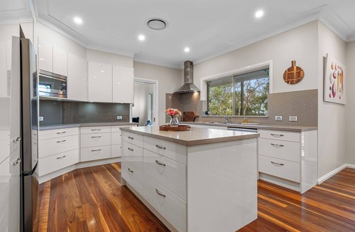 Blaxlands Ridge House | 10 acre country home