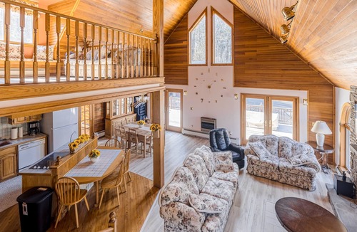 Nicholson House | 10-acre home with deck, BBQ, bar, pool table, fireplace, & loft