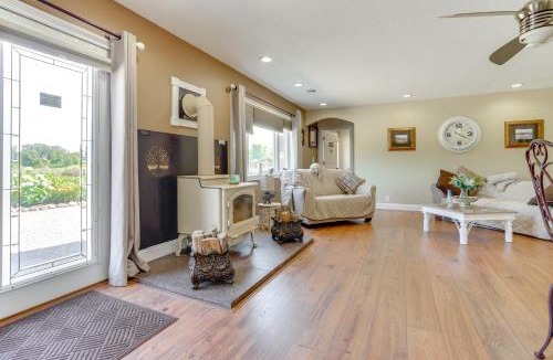 Webster Apartment | 10-Acre Plot Peaceful Getaway in Webster!