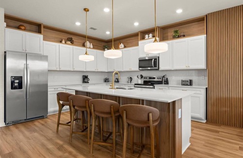 Clermont House | 10 BD/8 BA/Windsor Cay (16219 CC)