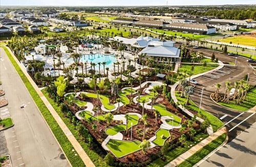 Clermont House | 10 BD/8 BA/Windsor Cay (15918 CK)