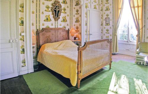 Allonne House | 10 Bedroom Cozy Home In Allonne