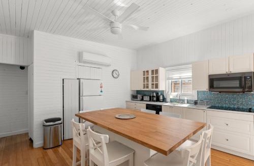 Ocean Bay Park House | 10 Cayuga