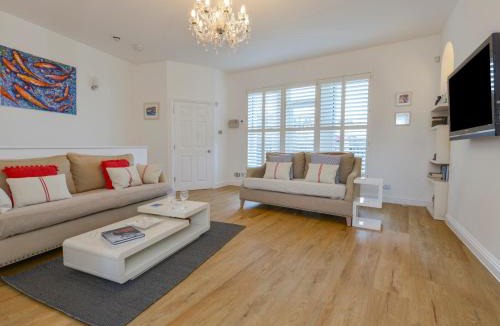 Hele Apartment | 10 Cove View