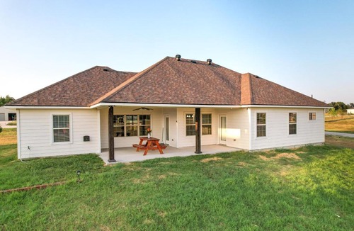 McKinney House | ~ 10 Mi to Dtwn McKinney: Home w/Patio & Yard