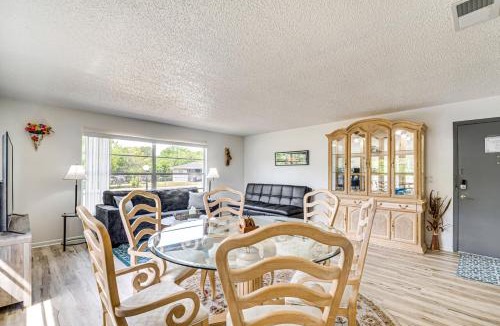 Silver Springs Shores House | 10 Mi to Dtwn Ocala: Dog-Friendly Home w/Fire Pit