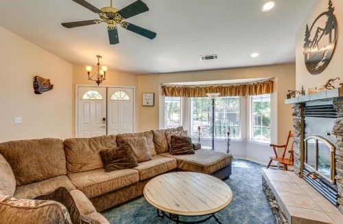 Happy Valley House | 10 Mi to Redding Serene Escape with Spacious Yard!