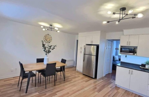 Quartier 5-4 Apartment | 10 min City Center - 2 Bedrooms - 6 people - AC