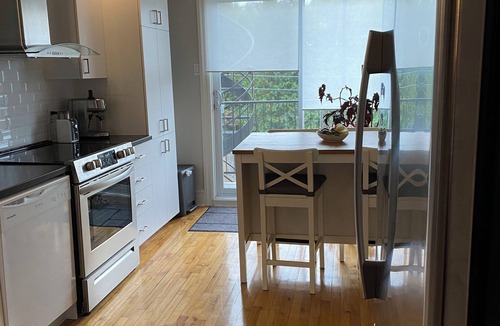 Verdun Apartment | 10 MIN. DOWNTOWN MONTREAL