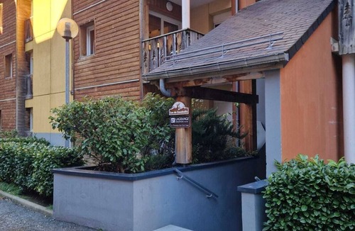 Cauterets Apartment | 10 min. from center, Cocoon Pyrénéen & Spa - 6 pers., parking, heated pool