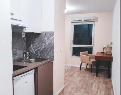 Rosny-sous-Bois Apartment | 10 min from Paris AND close to Metro