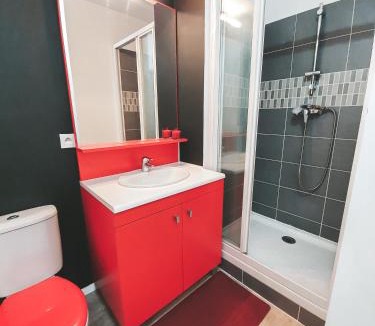 Rosny-sous-Bois Apartment | 10 min from Paris AND close to Metro