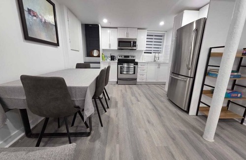 Tetreaultville Apartment | 10 min from Place Versailles. Superb 2-bedroom apartment