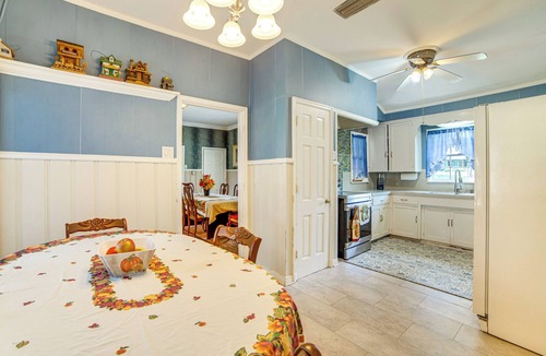 Flint House | 10 Min to Lake! 10 Min to DT Tyler!