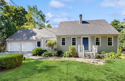 Cumberland Foreside House | 10-Minute Walk to the Beach