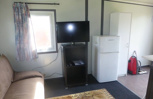 Eketahuna Cabin | 10 Minutes From Mount Bruce