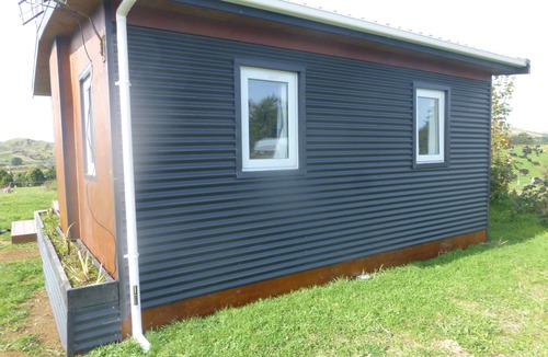 Eketahuna Cabin | 10 Minutes From Mount Bruce