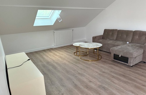 Mitry-Mory Apartment | 10 mnt from CDG airport, 2-bedroom apartment with free public parking