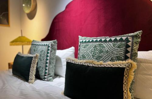 San Andres-San Pablo Villa | 10 pax Downtown The Emir's Villa Free Parking