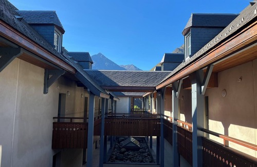 Saint-Lary-Soulan Apartment | 10 people - 2 bathrooms - Swimming pools - Terrace - Close to all amenities