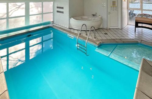 Fjellerup Strand House | 10 person holiday home in Glesborg-By Traum