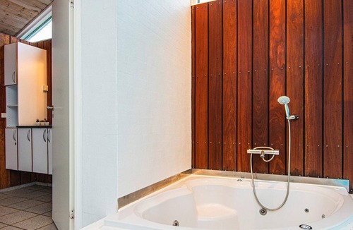 Allingabro House | 10 person holiday home in Allingåbro