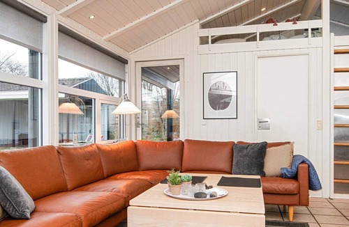 Allingabro House | 10 person holiday home in Allingåbro