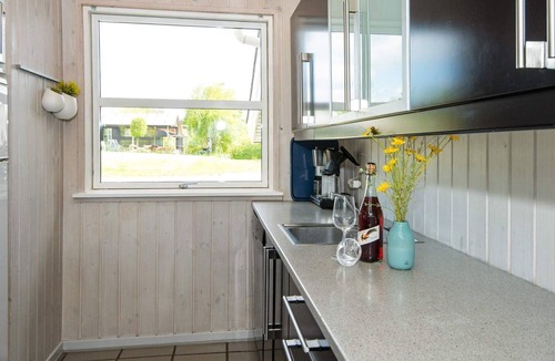 Pøt Strandby House | 10 person holiday home in Juelsminde