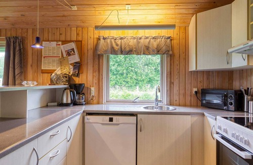 Dannemare House | 10 person holiday home in Dannemare