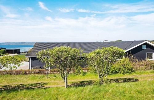 Egsmark Strand House | 10 person holiday home in Ebeltoft