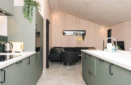 Fjellerup House | 10 person holiday home in Glesborg-By Traum
