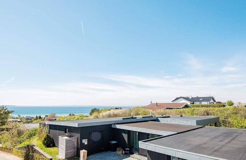 Egsmark Strand House | 10 person holiday home in Ebeltoft