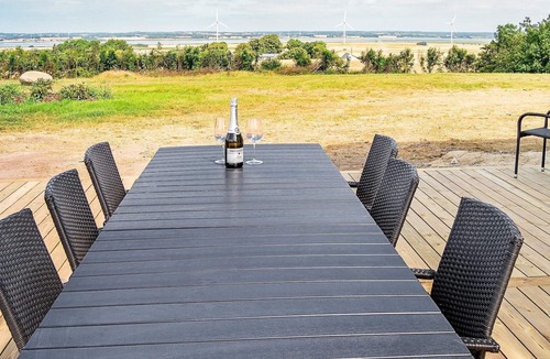Logstor House | 10 person holiday home in Løgstør