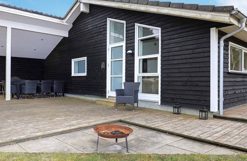 Trend House | 10 person holiday home in Løgstør-By Traum