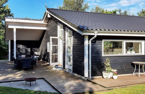 Trend House | 10 person holiday home in Løgstør-By Traum