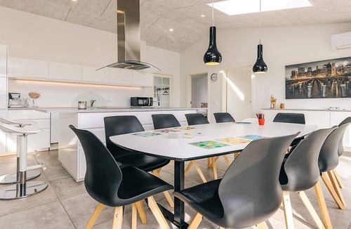Grønhøj House | 10 person holiday home in Løkken