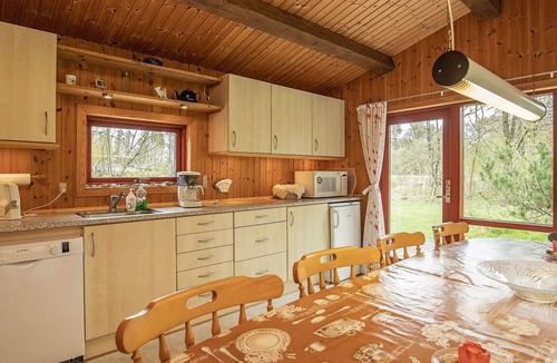 Nøreng House | 10 person holiday home in Roslev