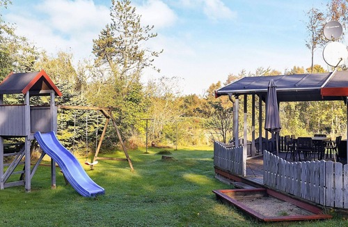 Nøreng House | 10 person holiday home in Roslev