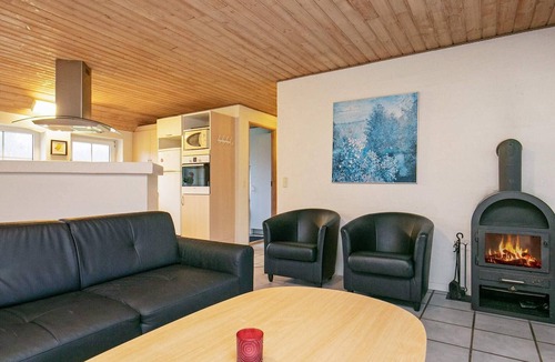 Øby House | 10 person holiday home in Ulfborg