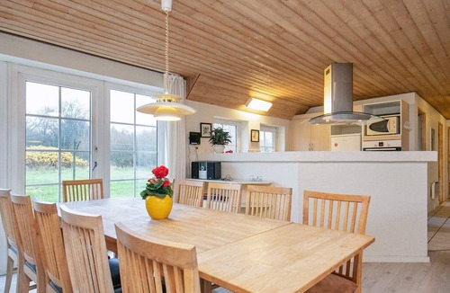 Øby House | 10 person holiday home in Ulfborg