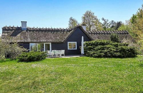 Hoeve Strand House | 10 person holiday home in F revejle