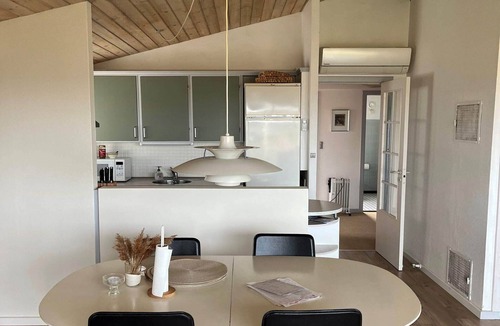 Hvalpsund House | 10 person holiday home in Farsø-By Traum