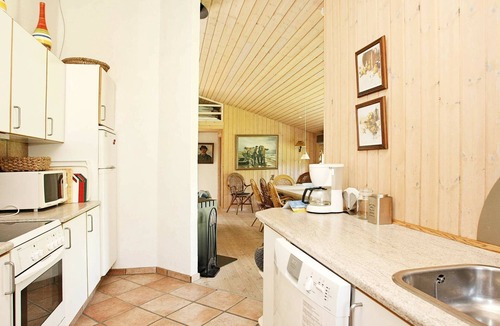 Bratten Strand House | 10 person holiday home in Jerup