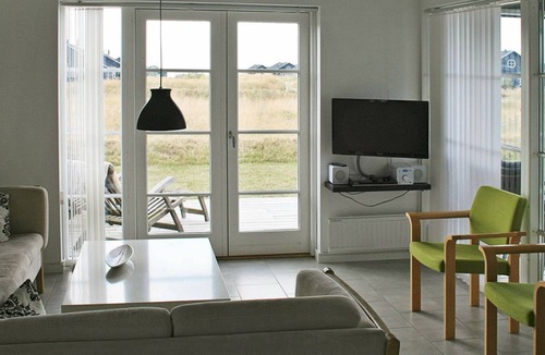 Nysted House | 10 person holiday home in Nysted