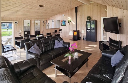 Høruphav House | 10 person holiday home in Sydals