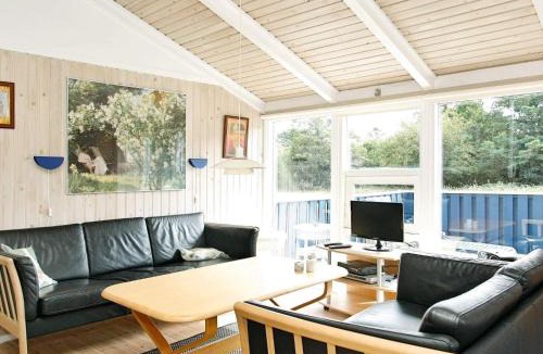 Skram House | 10 person holiday home in Ålbæk