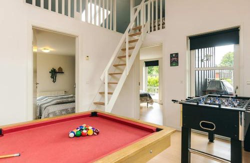 Haslevgarde House | 10 person holiday home in Hadsund