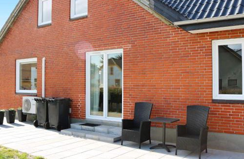 Oster Hurup House | 10 person holiday home in Hadsund-By Traum