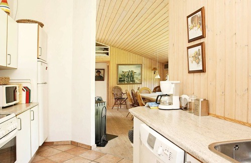 Bratten Strand House | 10 person holiday home in Jerup