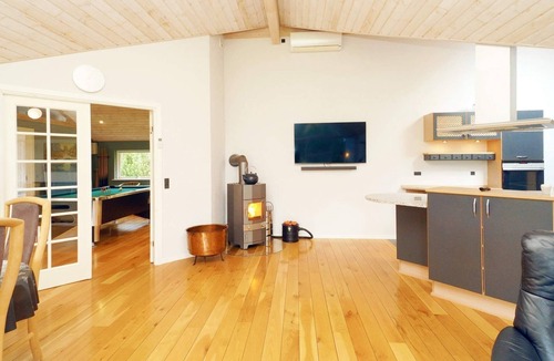 Rodby House | 10 person holiday home in Rødby